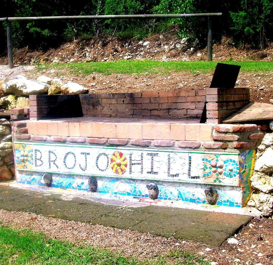 Brojo Hill Longare Exterior foto